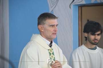 Misa y procesión religiosa en Cazadores/Francisco Javier Santana.